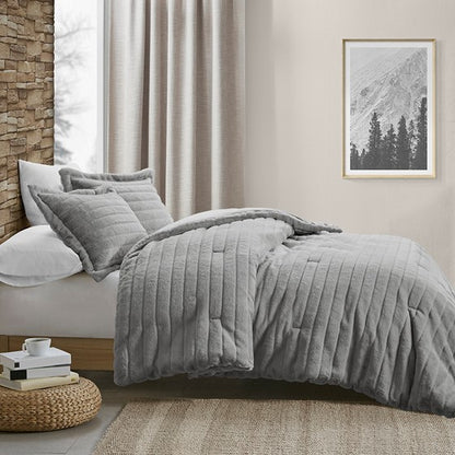 Amara Faux Fur Comforter Set