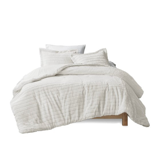 Amara Faux Fur Comforter Set