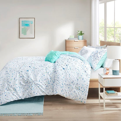 Abby Metallic Printed Comforter Set