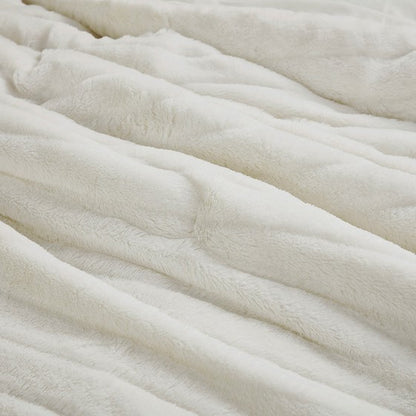 Amara Faux Fur Comforter Set