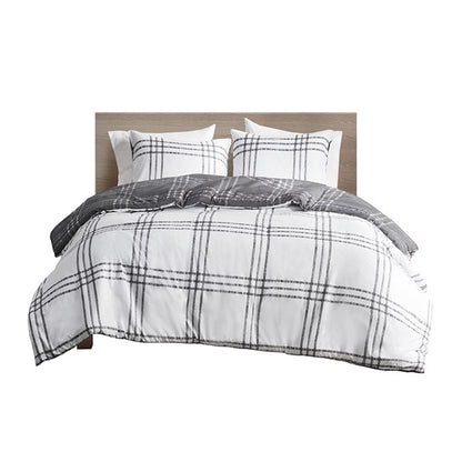 Pike 3 Piece Plaid Reversible Duvet Cover Set