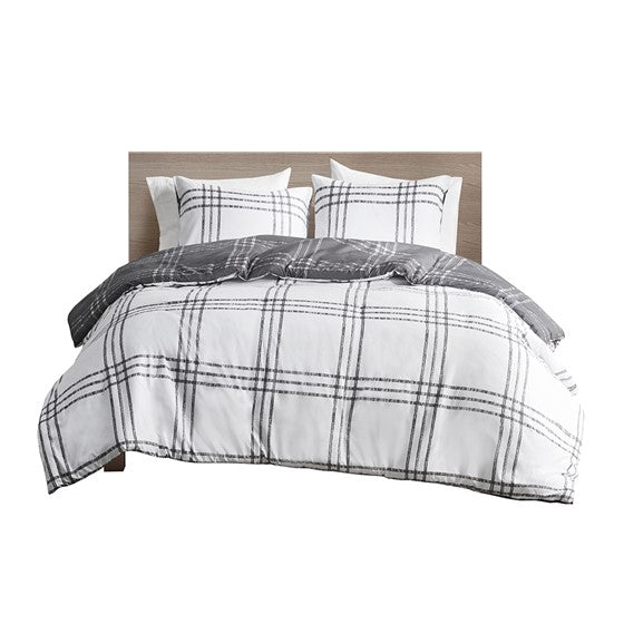 Pike 3 Piece Plaid Reversible Duvet Cover Set