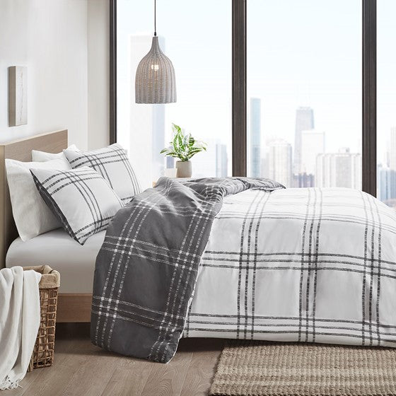 Pike 3 Piece Plaid Reversible Duvet Cover Set